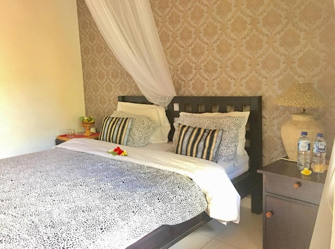 Kubu Verra Seminyak كوتا المظهر الخارجي الصورة