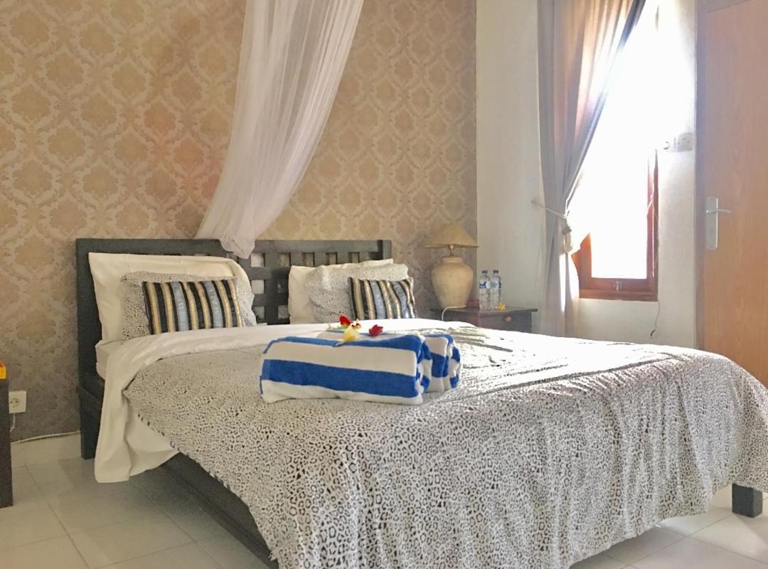 Kubu Verra Seminyak كوتا المظهر الخارجي الصورة